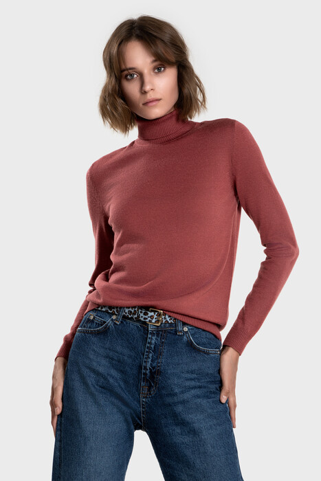 Turtleneck sweater in pure merino wool (Cordovan)