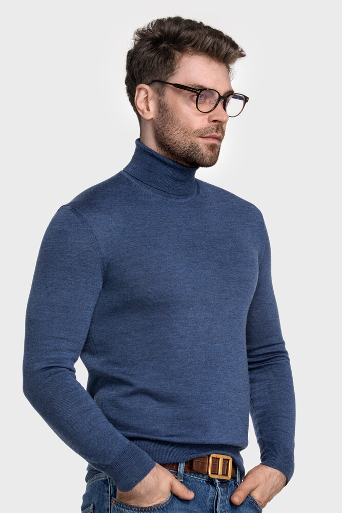 Turtleneck sweater in pure merino wool (Minio Melange)