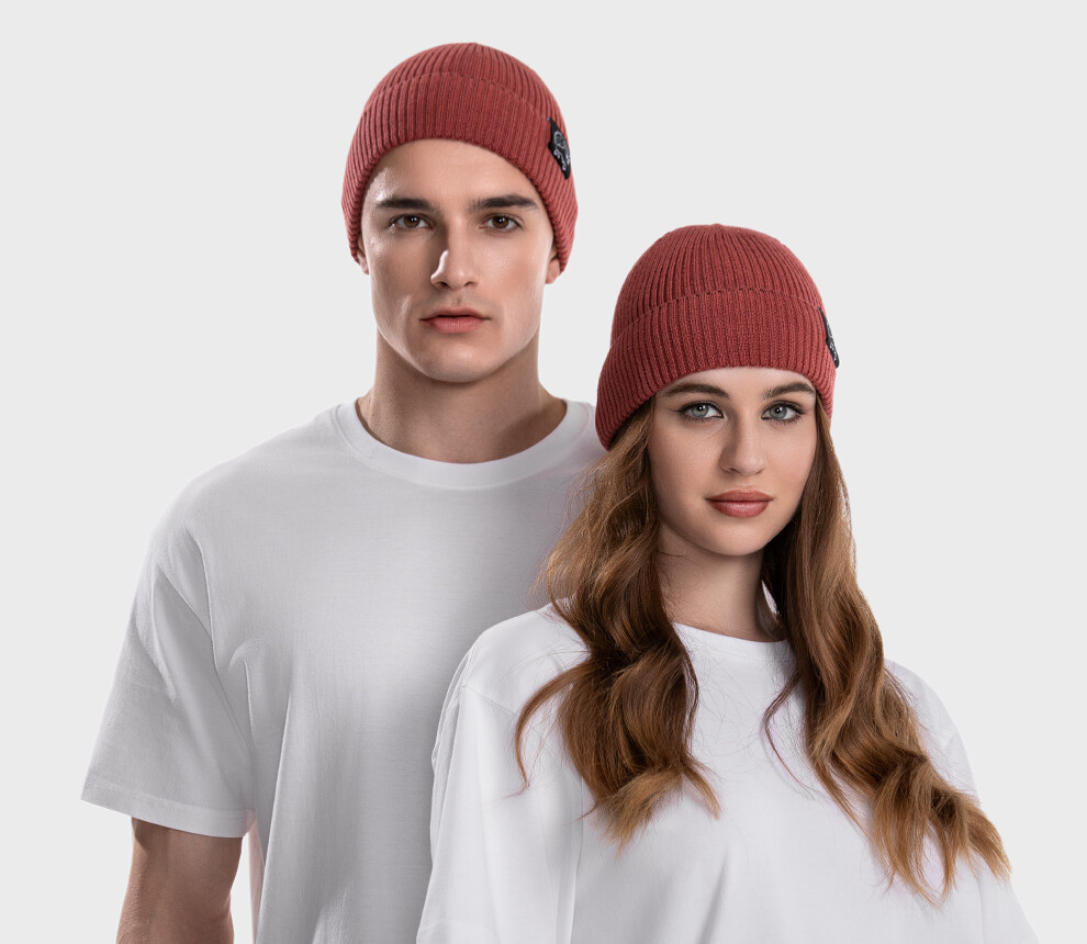 Ribbed beanie in pure merino wool (Cordovan)