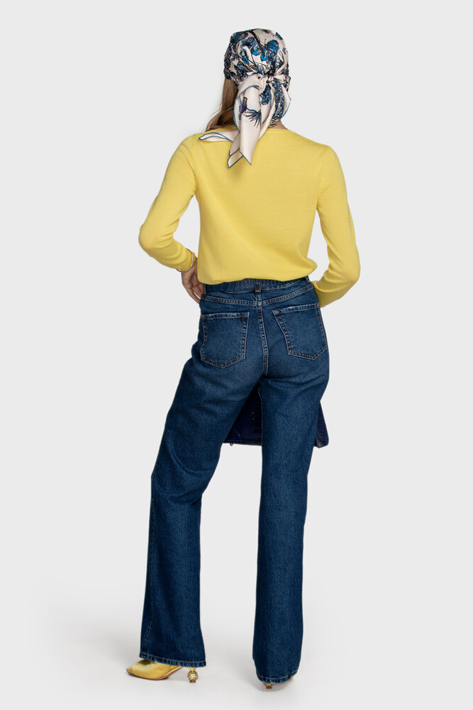 Жіночий вовняний светр з круглою горловиною (Cedro)