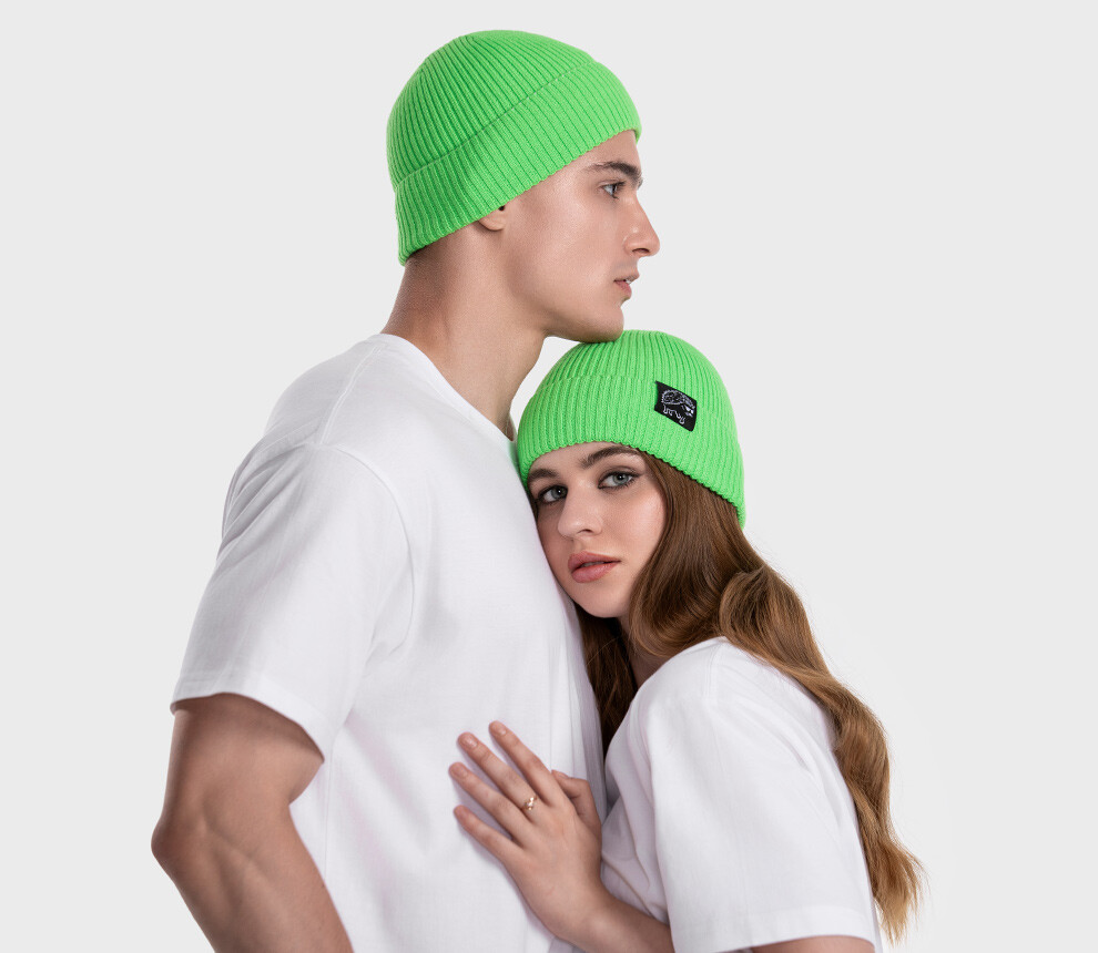 Ribbed beanie in merino wool blend (Shocking Green)