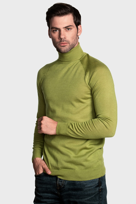 Чоловічий вовняний светр з високою стійкою (Pear Green)