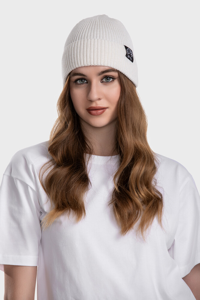 Ribbed beanie in merino wool blend (Bianco)