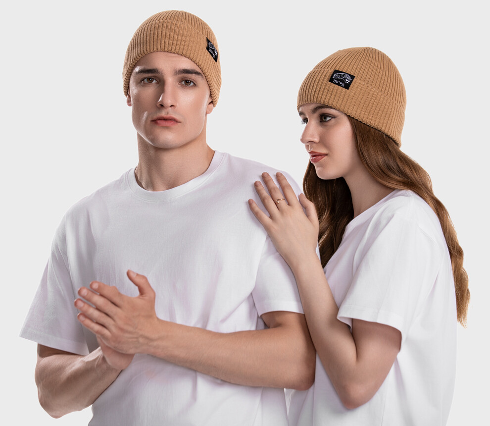 Ribbed beanie in merino wool blend (Warm Beige)