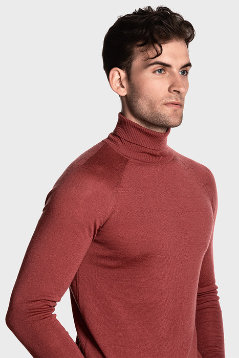 Мужской шерстяной свитер с высокой стойкой (Cordovan Pink)
