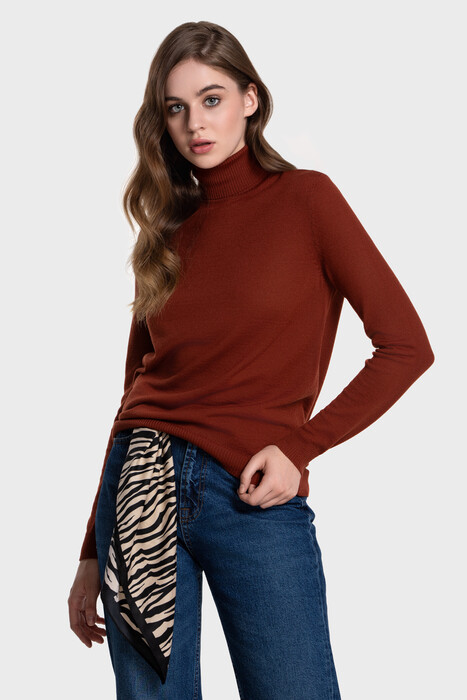 Жіночий вовняний светр з високою стійкою (Bruciato)