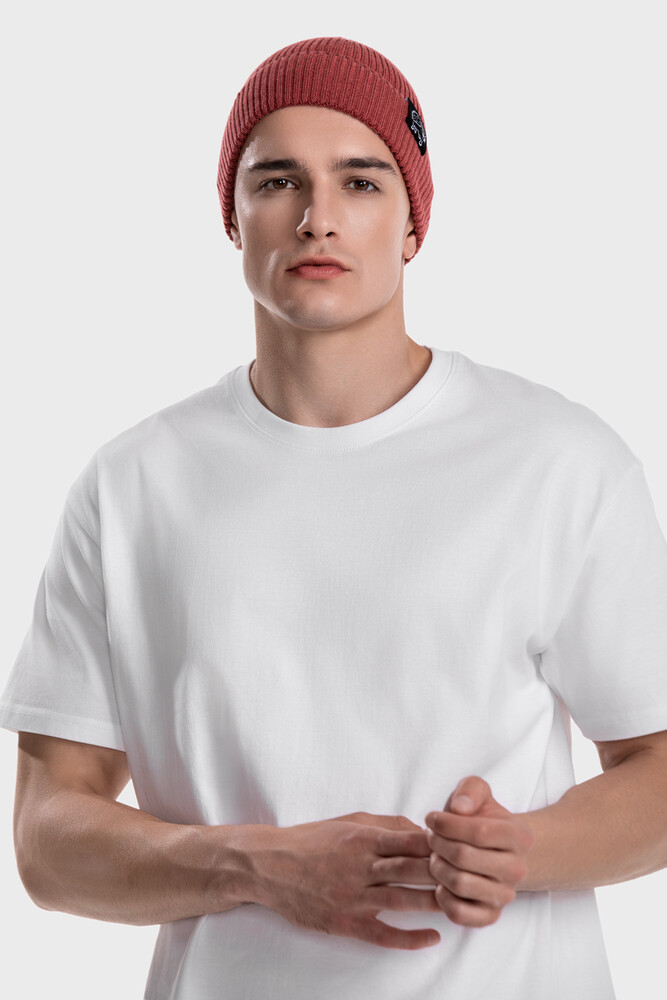 Ribbed beanie in pure merino wool (Cordovan)