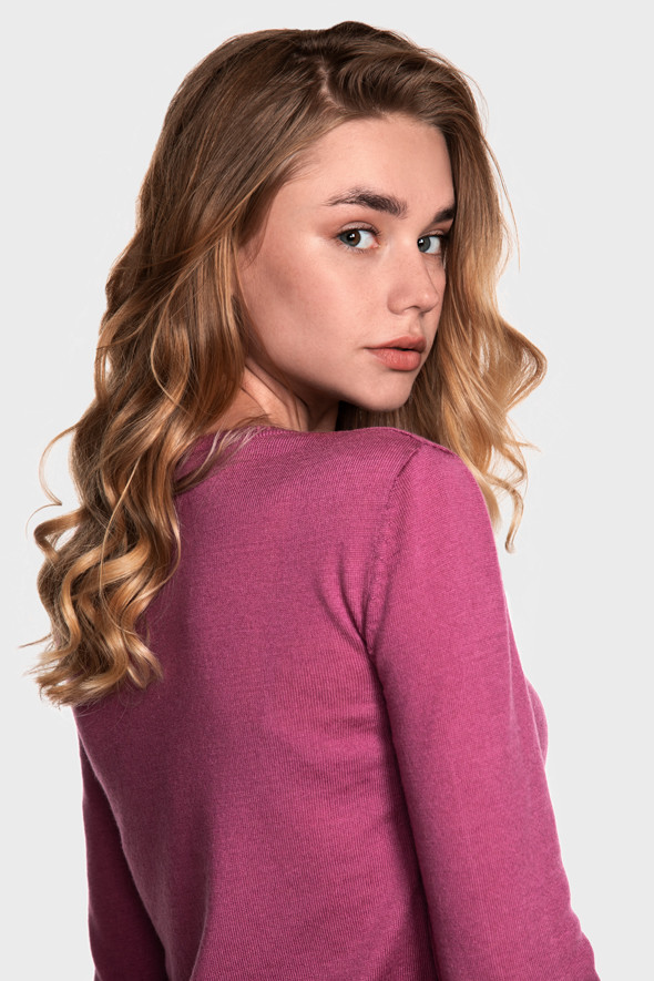 Женский шерстяной свитер с круглой горловиной (Fandango pink)