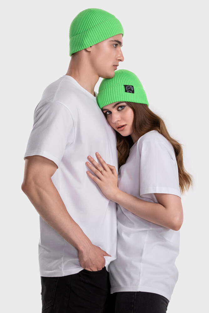 Ribbed beanie in merino wool blend (Shocking Green)