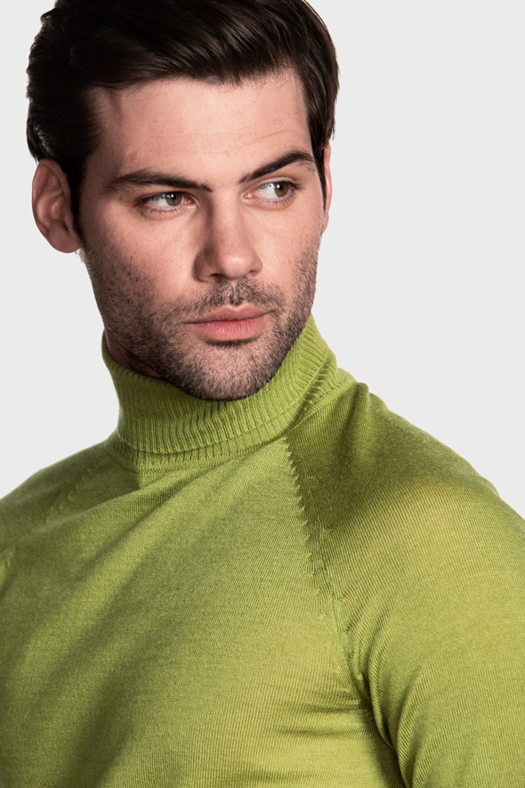 Мужской шерстяной свитер с высокой стойкой (Pear Green)