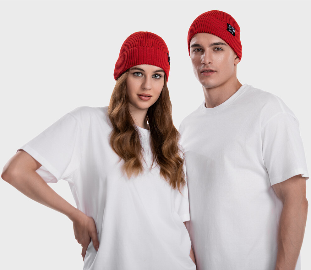 Ribbed beanie in pure merino wool (Chili)